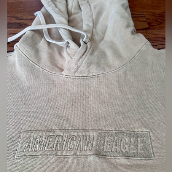 American Eagle Sweatshirt - Picture 1 of 6
